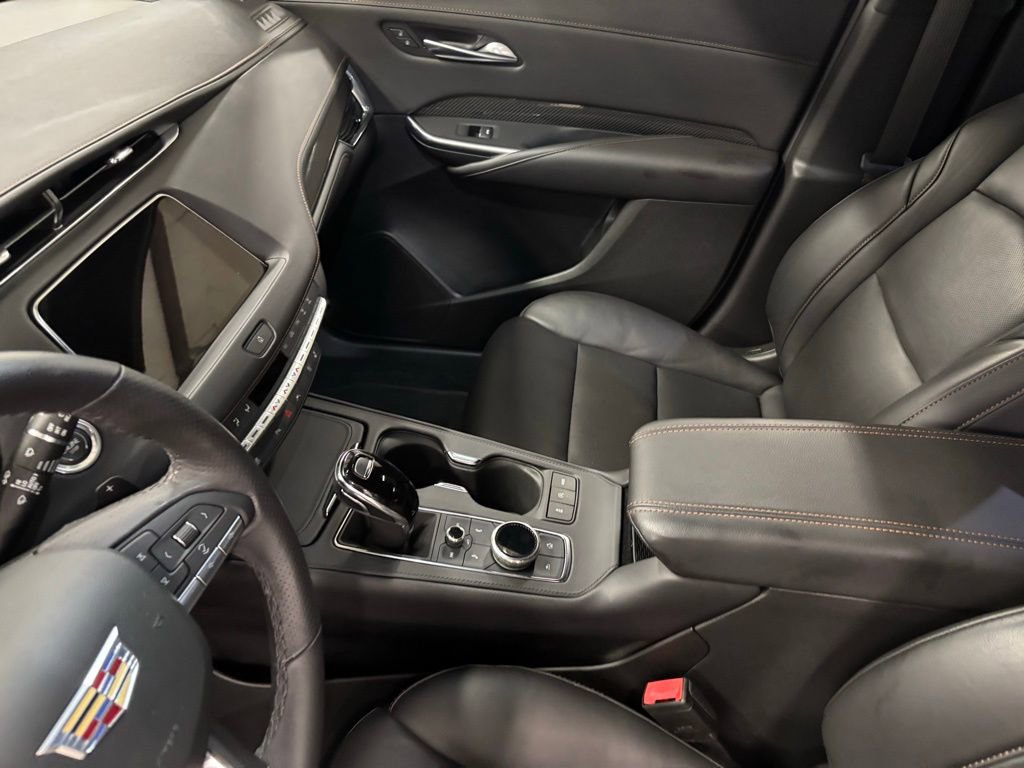 Used 2023 Cadillac XT4 Sport FWD image 18