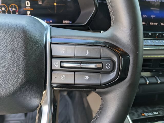 Used 2024 Chevrolet Colorado ZR2 w/ ZR2 Convenience Package III AWD/4WD image 32