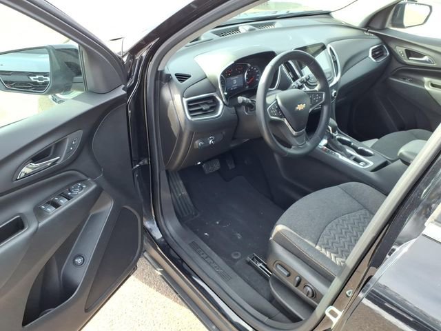 Used 2023 Chevrolet Equinox LT FWD image 10