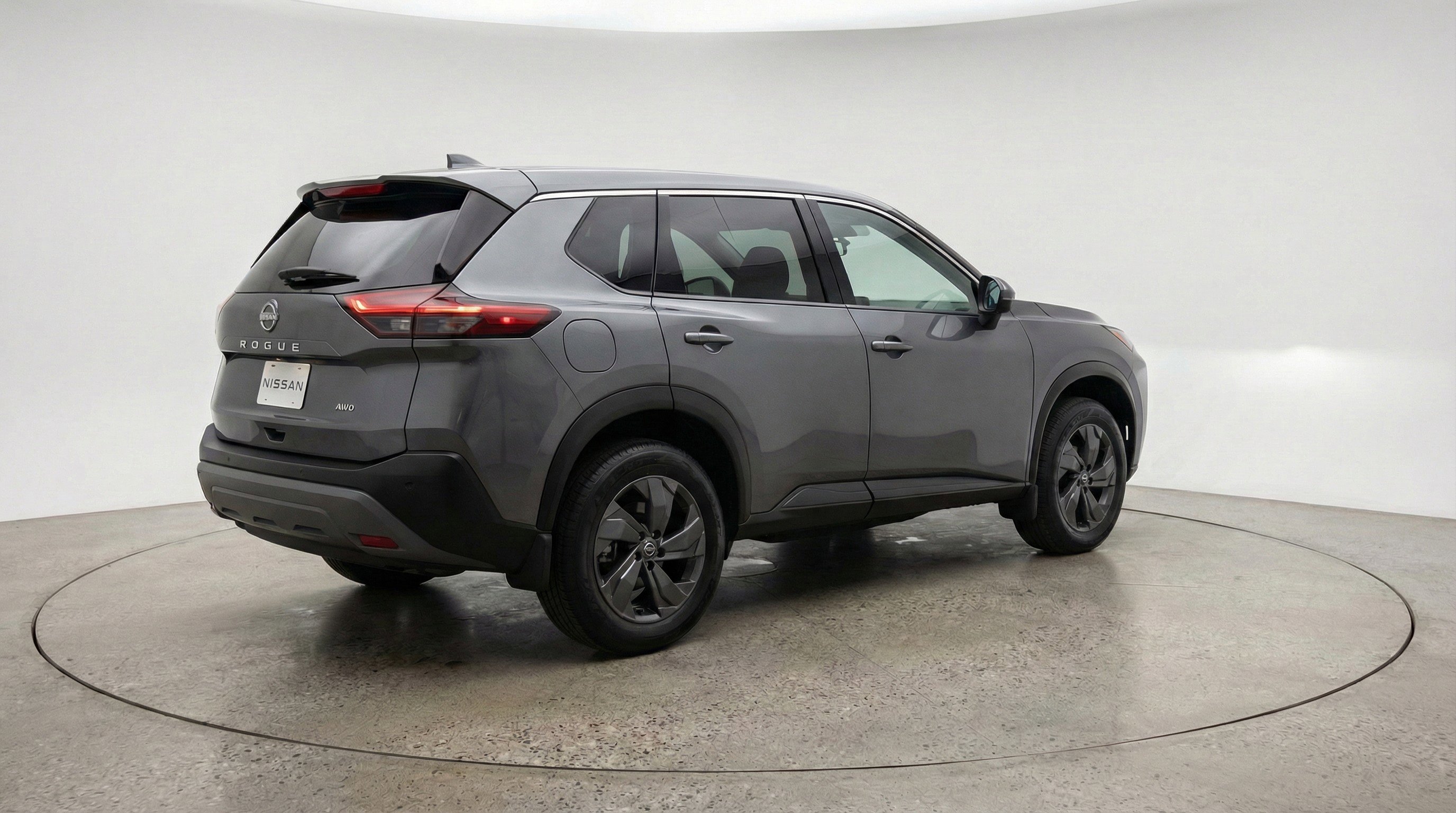 Used 2025 Nissan Rogue SV FWD image 9
