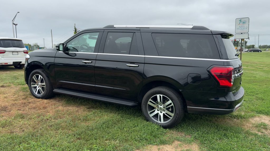 Used 2024 Ford Expedition Max Limited AWD/4WD image 4