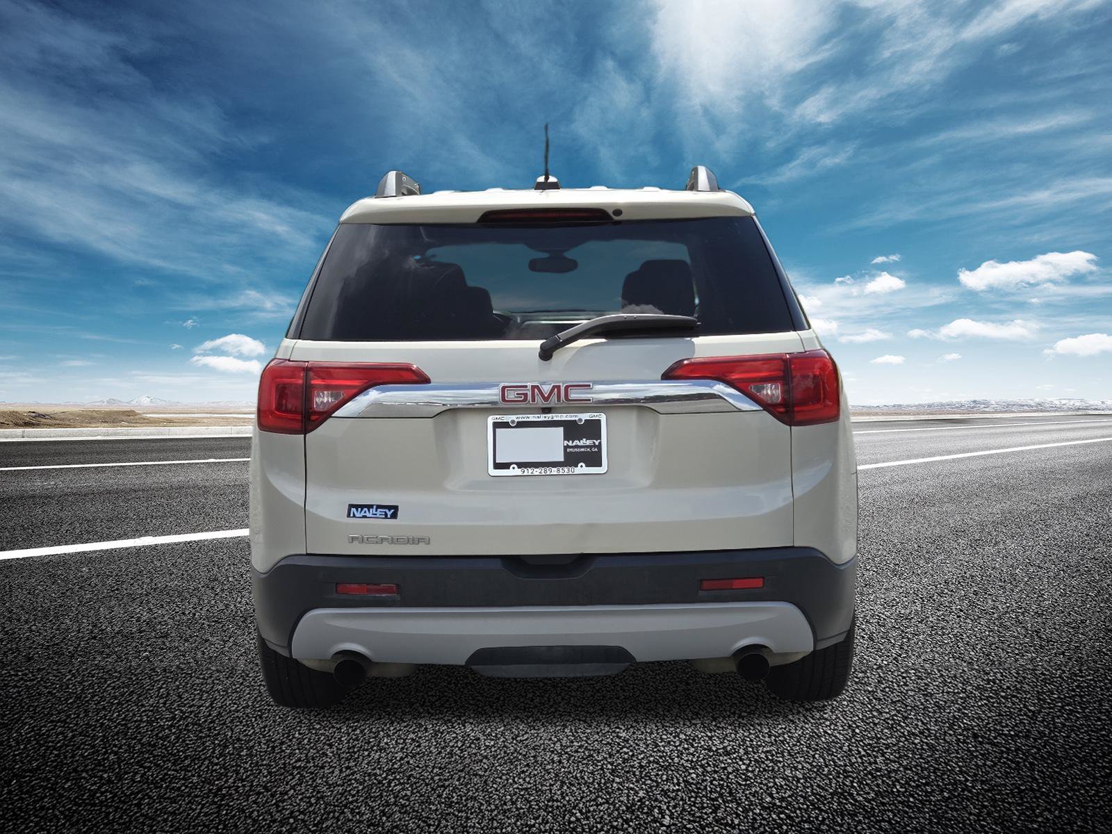 Used 2017 GMC Acadia SLT FWD image 17