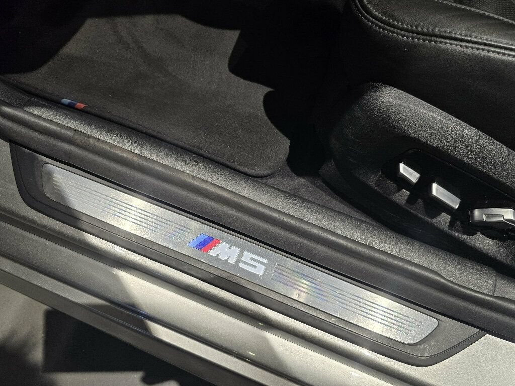 Used 2018 BMW M5 AWD/4WD image 23