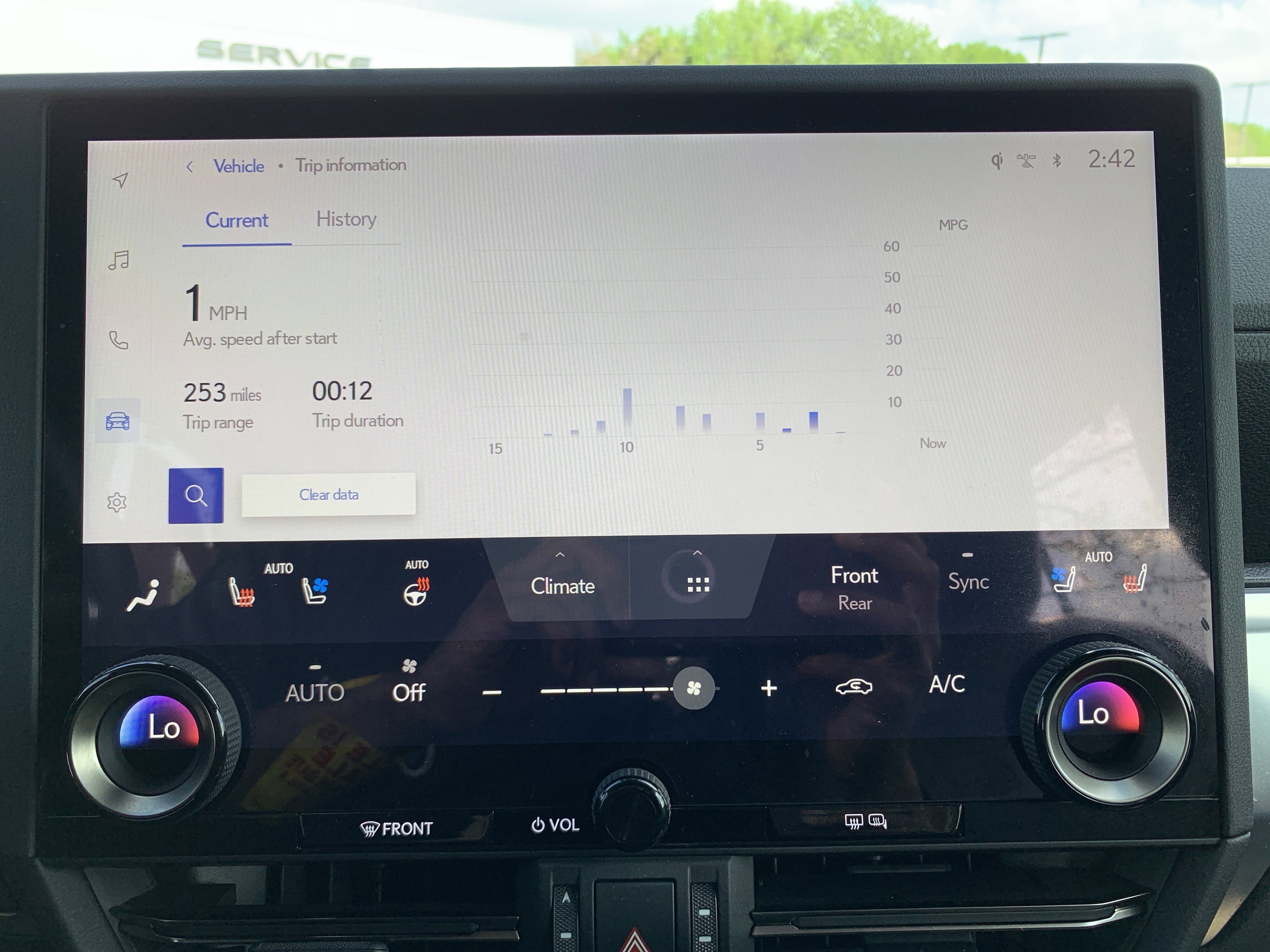 Used 2024 Lexus GX 550 w/ Accessory Package (2T) image 24