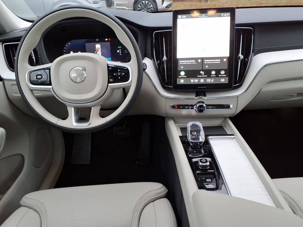 New 2026 Volvo XC60 T8 Ultra w/ Protection Package Premier image 13