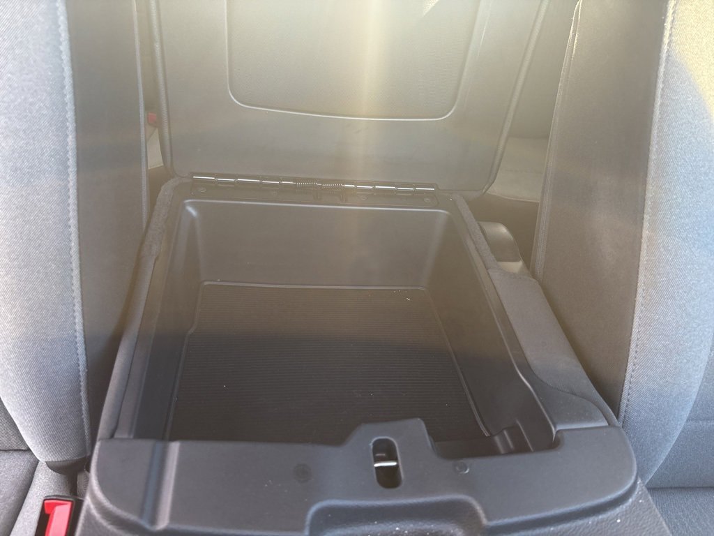 Used 2024 RAM 1500 Classic SLT image 32