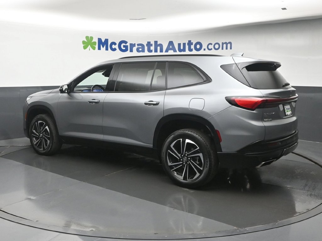 Used 2025 Buick Enclave Sport Touring AWD/4WD image 25