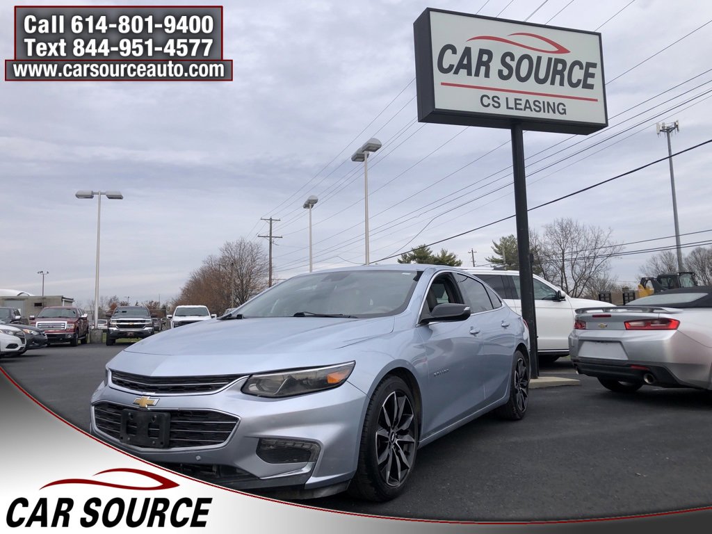 Used 2017 Chevrolet Malibu LT w/ Driver Confidence Package image 1