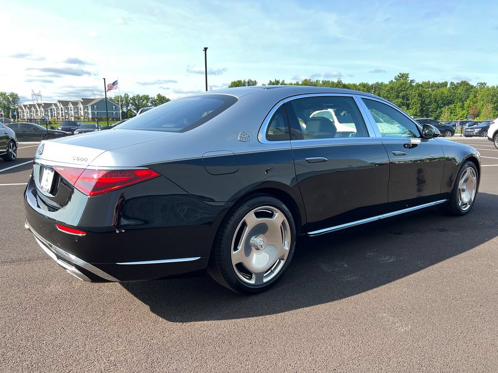 Used 2024 Mercedes-Benz Maybach S 680 4MATIC image 8