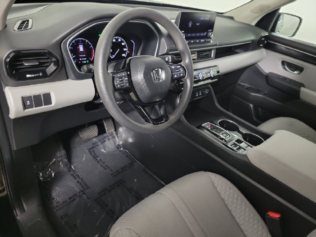 Used 2023 Honda Pilot LX image 20
