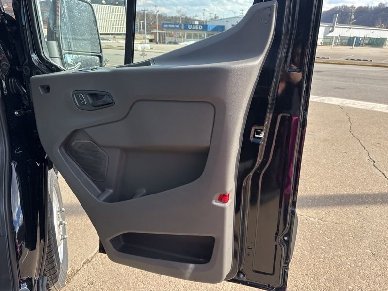New 2026 Ford Transit 250 148 Medium Roof Extended AWD w/ Electrician Trade Package image 17