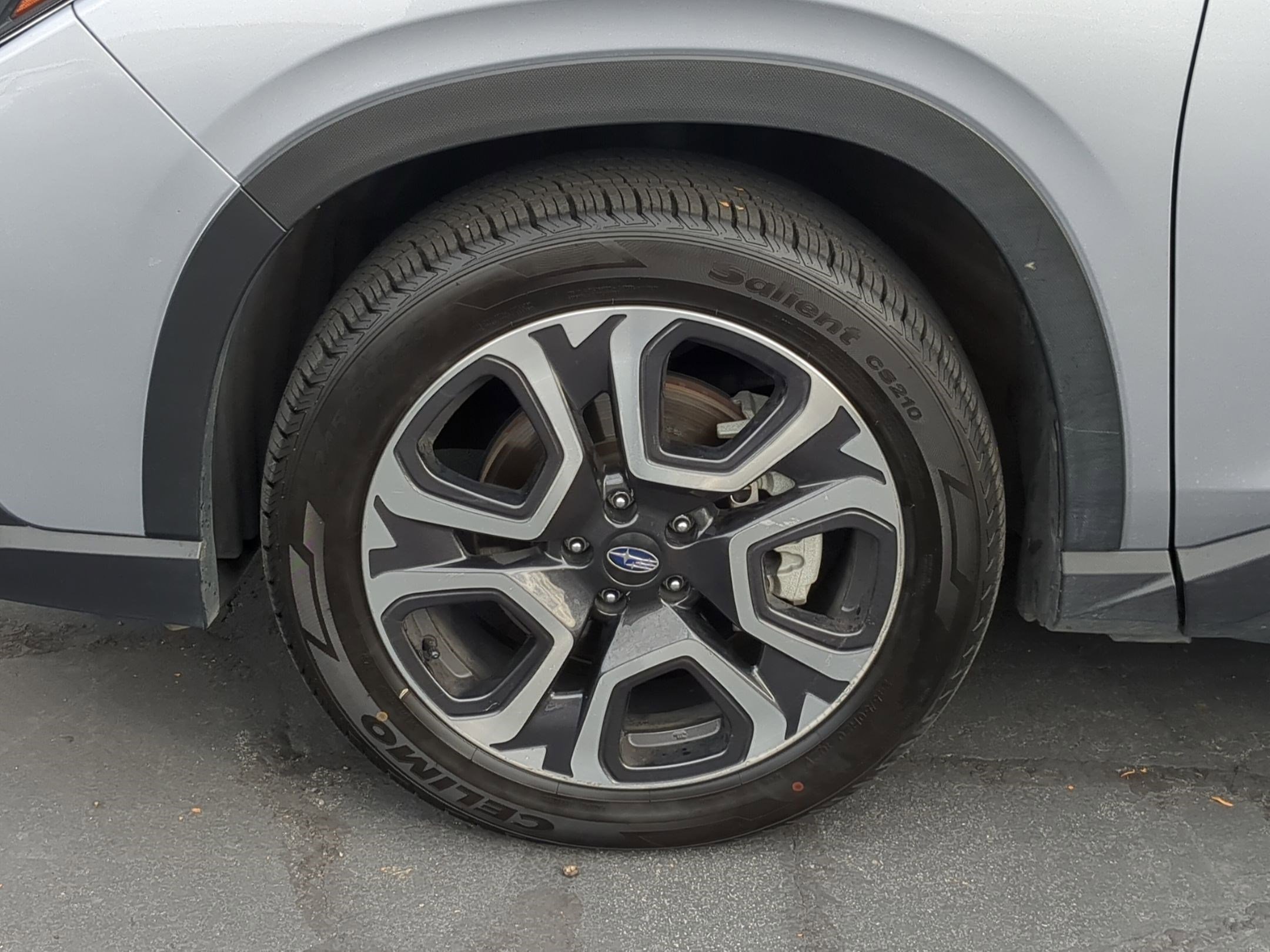 Used 2023 Subaru Ascent Limited w/ Technology Package image 13