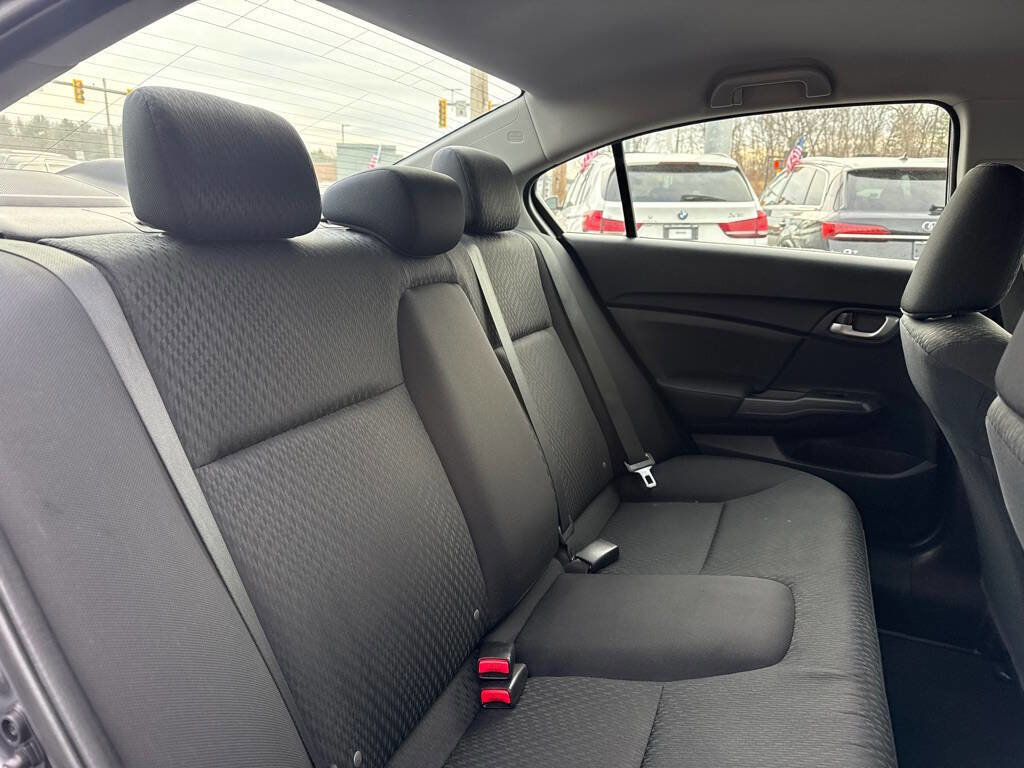 Used 2015 Honda Civic SE image 16