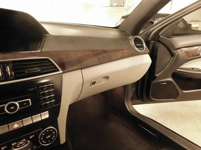 Used 2015 Mercedes-Benz C 250 Coupe image 30