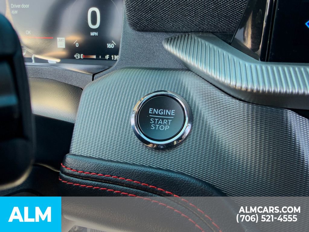 Used 2025 Ford Explorer ST image 30