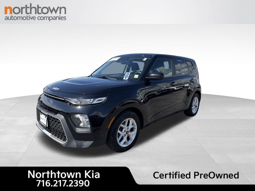 Certified 2022 Kia Soul LX w/ Technology Package FWD video 1