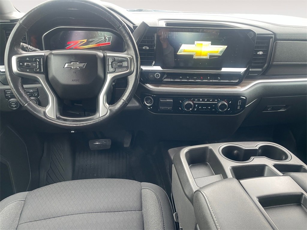 Used 2022 Chevrolet Silverado 1500 RST image 10