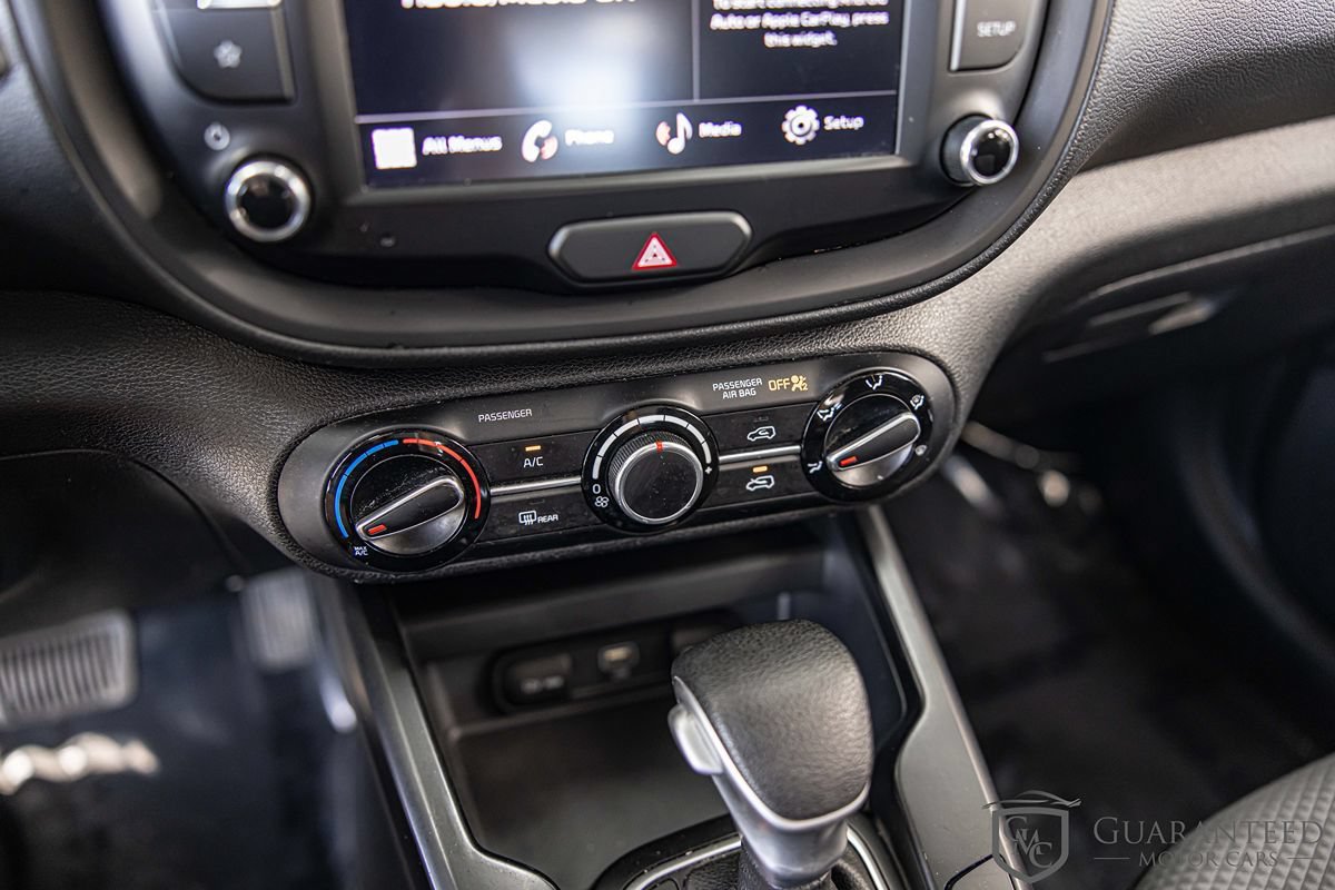 Used 2023 Kia Soul LX w/ Option Group 015 FWD image 27