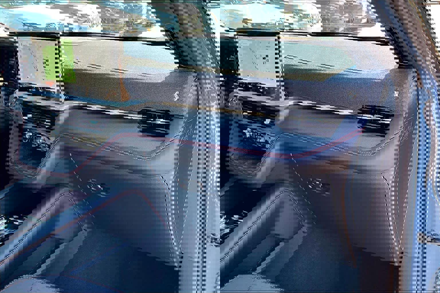 Used 2025 Ford Explorer ST-Line w/ Premium Package image 18