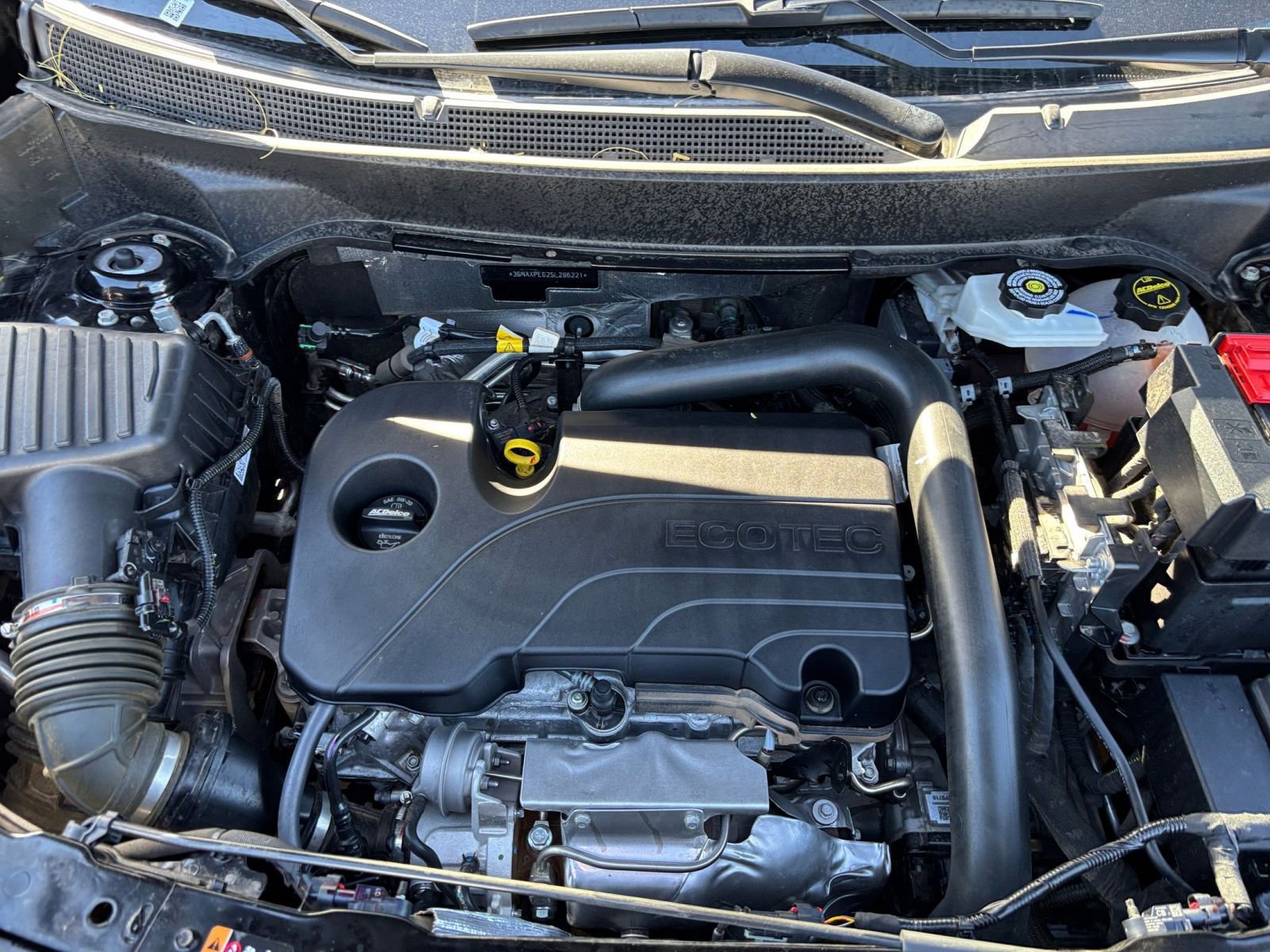 Used 2025 Chevrolet Equinox LT AWD/4WD image 33