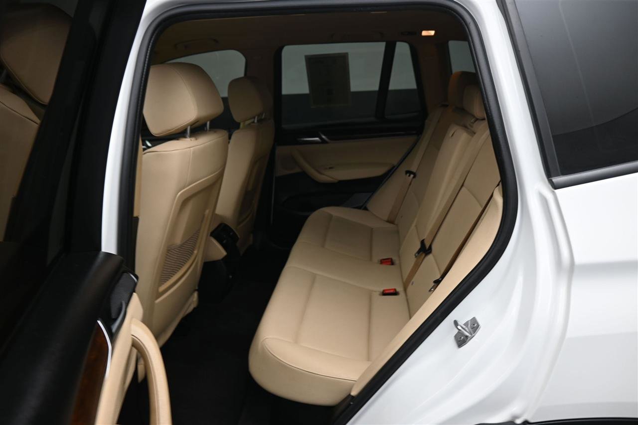 Used 2017 BMW X3 xDrive28i AWD/4WD image 11