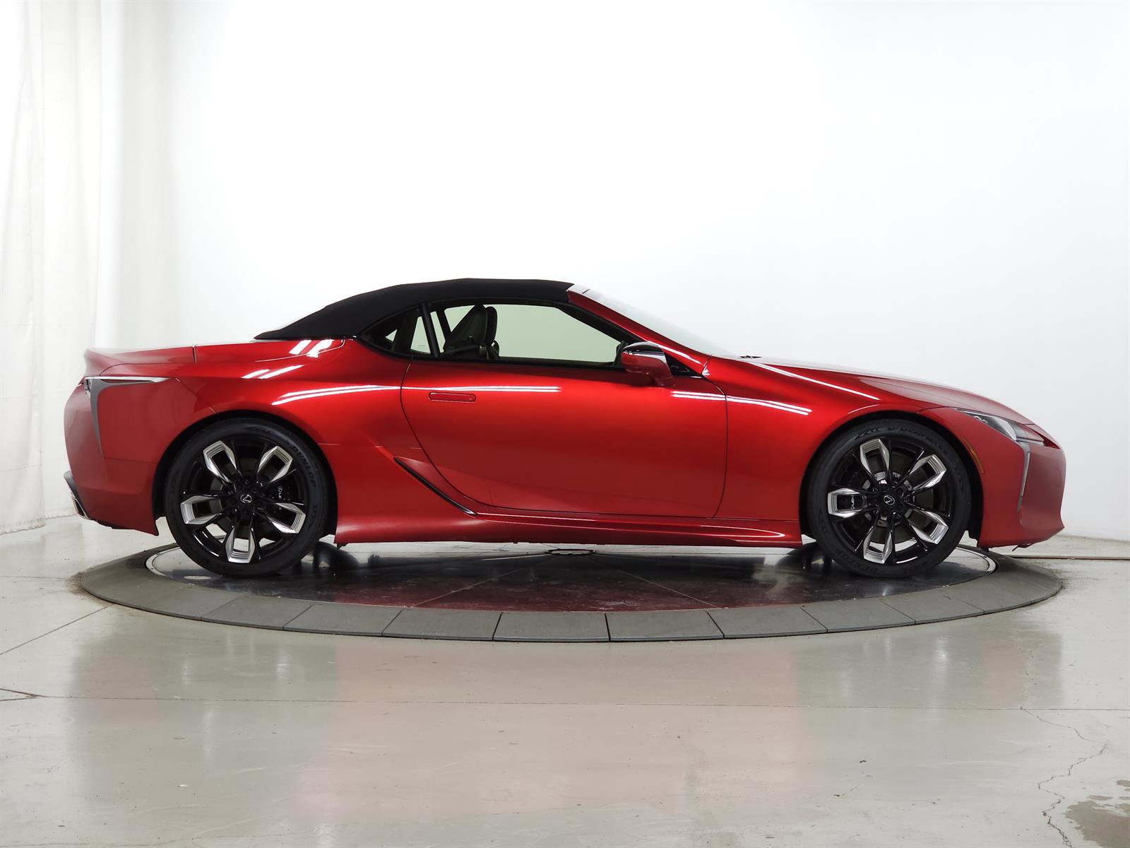 Certified 2024 Lexus LC 500 Convertible w/ Touring Package image 11