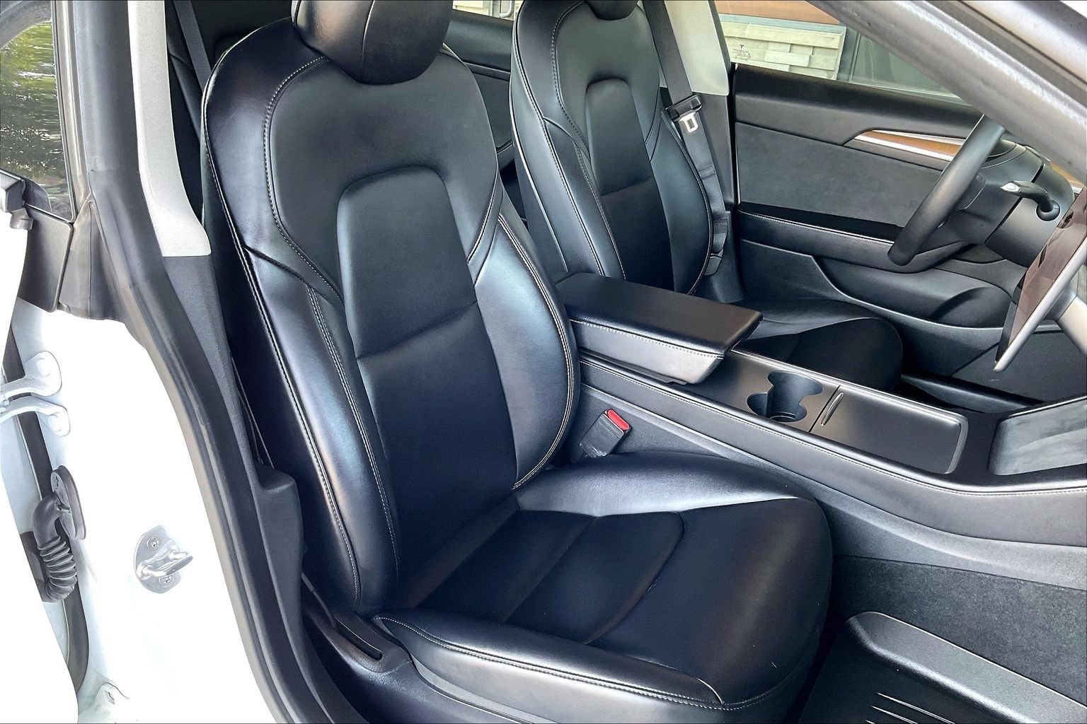 Used 2021 Tesla Model 3 Standard Range Plus RWD image 26