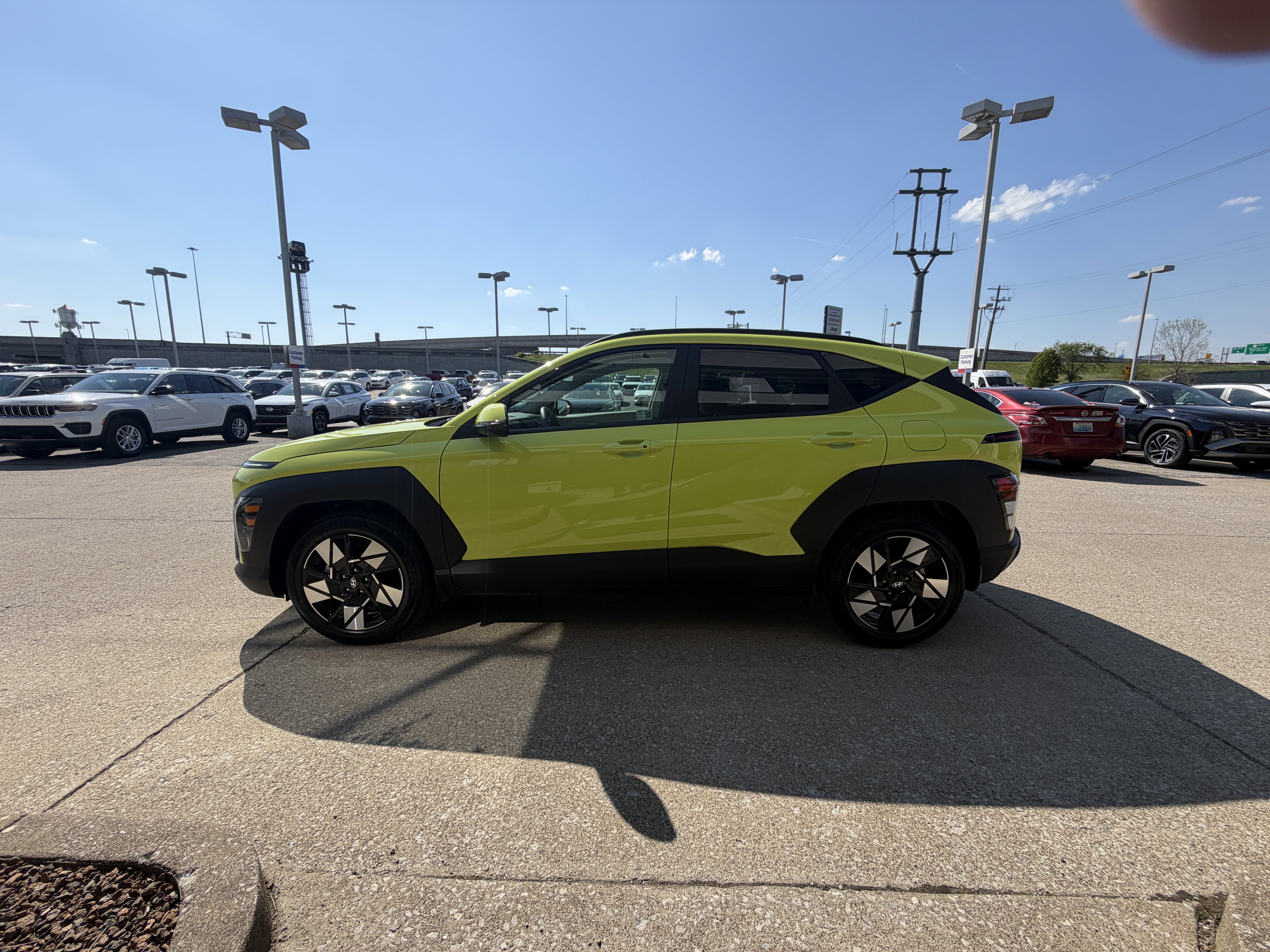 Certified 2025 Hyundai Kona SEL image 13