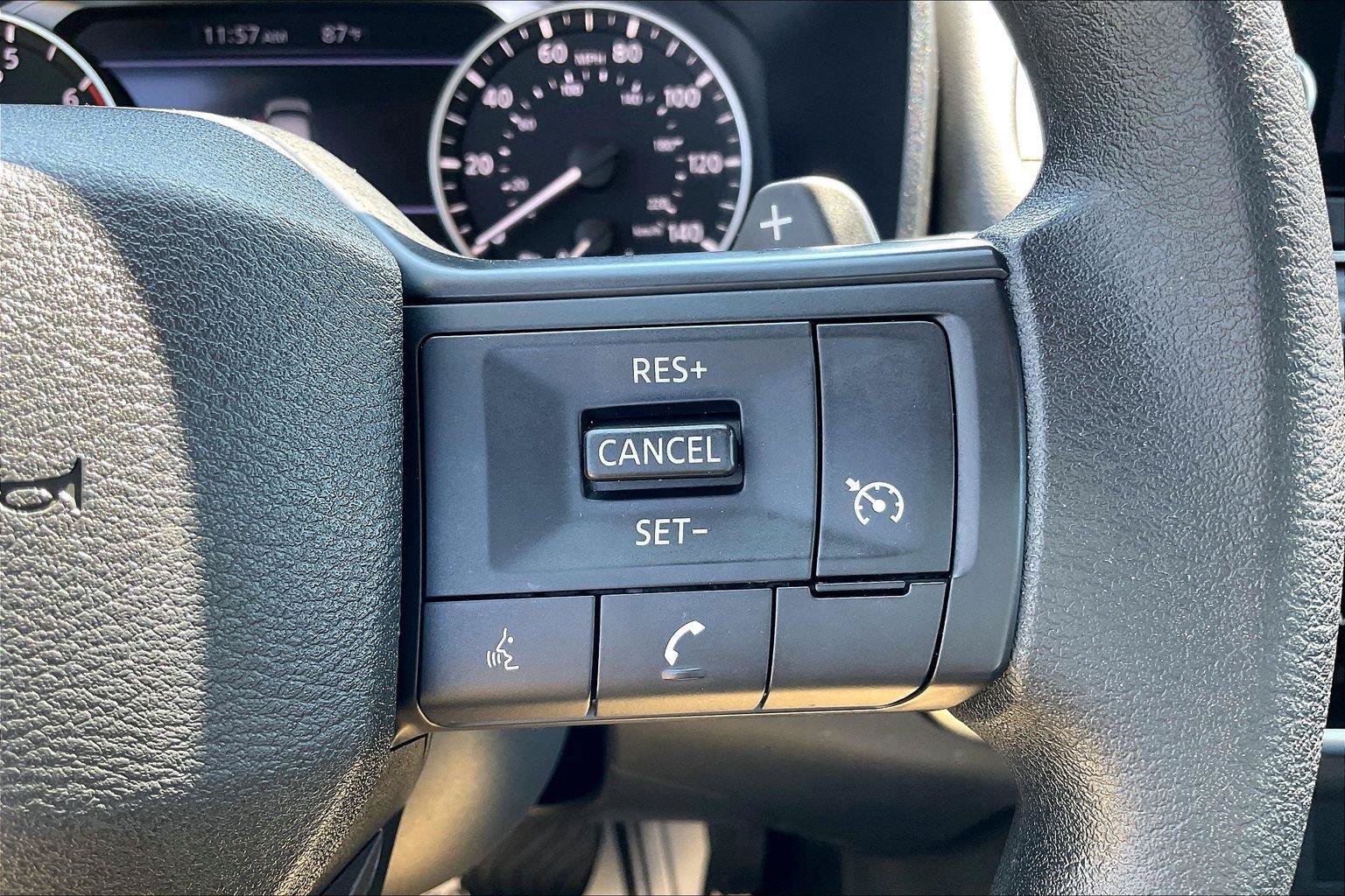 Certified 2025 Nissan Rogue S FWD image 20