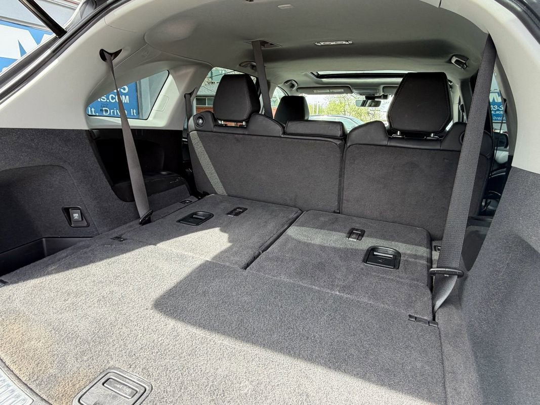 Used 2020 Acura MDX SH-AWD image 9
