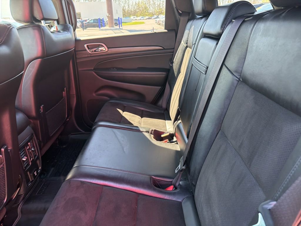 Used 2020 Jeep Grand Cherokee Altitude image 15