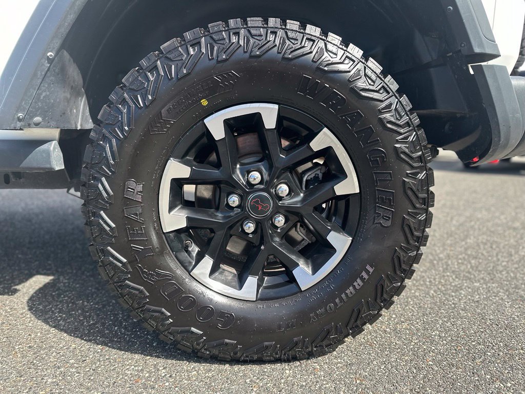 Used 2025 Jeep Wrangler Unlimited Rubicon AWD/4WD image 22