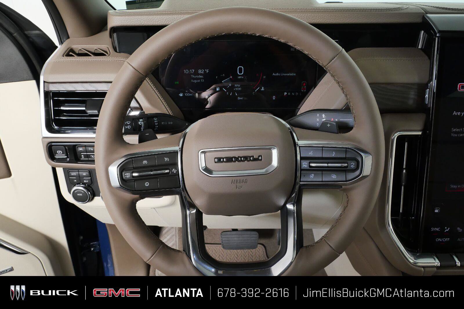 New 2026 GMC Yukon Denali w/ Sun & Power Step Package AWD/4WD image 9