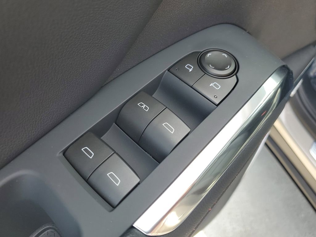 New 2026 Chevrolet Traverse Z71 w/ Enhanced Driving Package AWD/4WD image 22