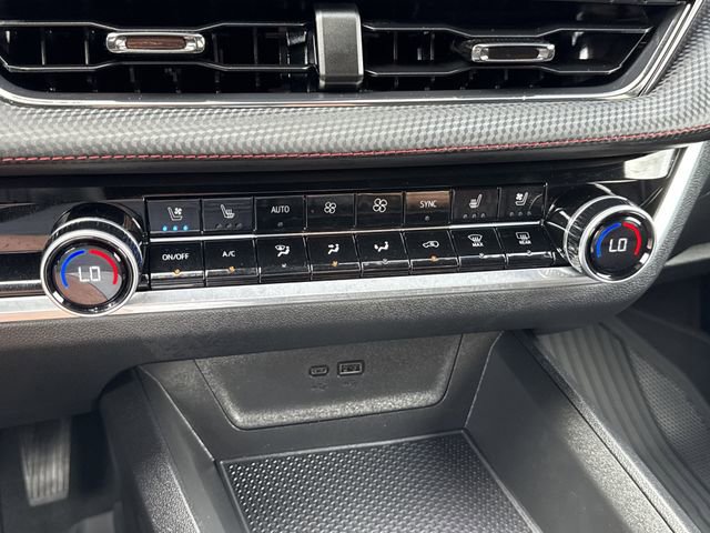 Used 2026 Chevrolet Equinox RS w/ Convenience Package III image 24