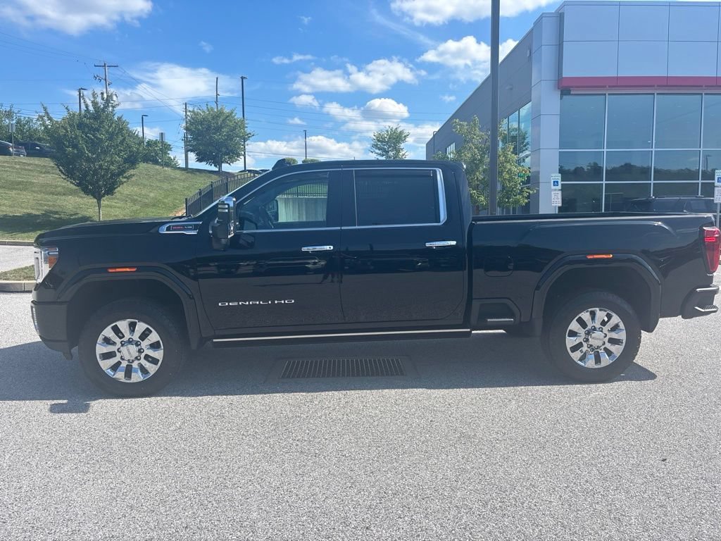 Used 2023 GMC Sierra 2500 Denali w/ Denali Ultimate Package AWD/4WD image 8