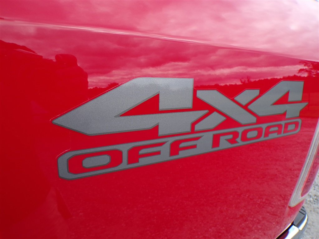 Used 2018 RAM 2500 Laramie w/ Off Road Package image 18