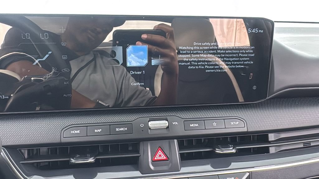 New 2025 Kia K4 GT-Line w/ GT-Line Premium Package image 22