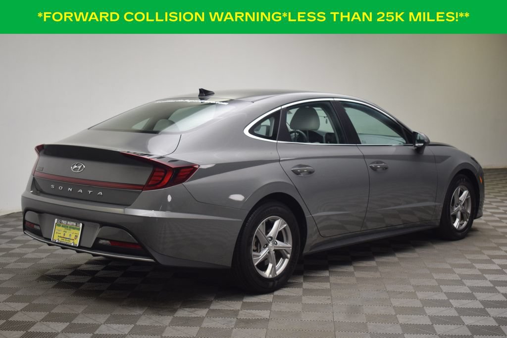 Used 2023 Hyundai Sonata SE w/ Cargo Package FWD image 8