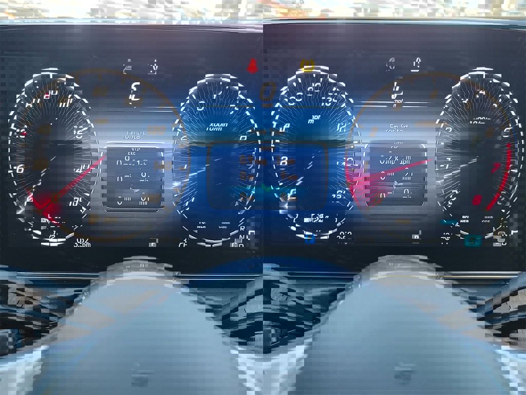 Used 2024 Mercedes-Benz C 300 Sedan image 20