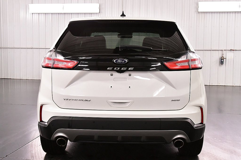 Used 2022 Ford Edge Titanium image 6