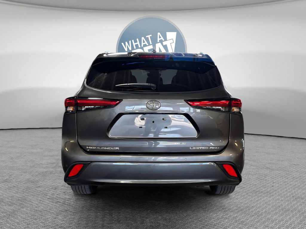 Used 2023 Toyota Highlander Limited AWD/4WD image 5