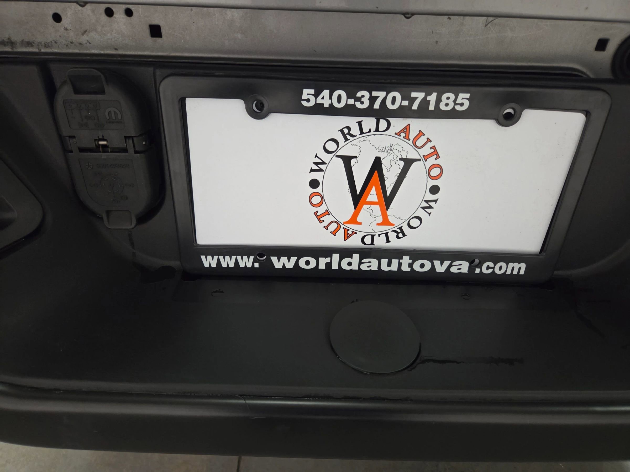 Used 2023 RAM 1500 Tradesman w/ Power & Remote Entry Group image 29