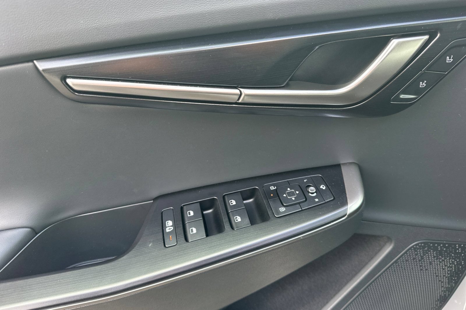 New 2026 Kia EV6 Wind AWD/4WD image 11