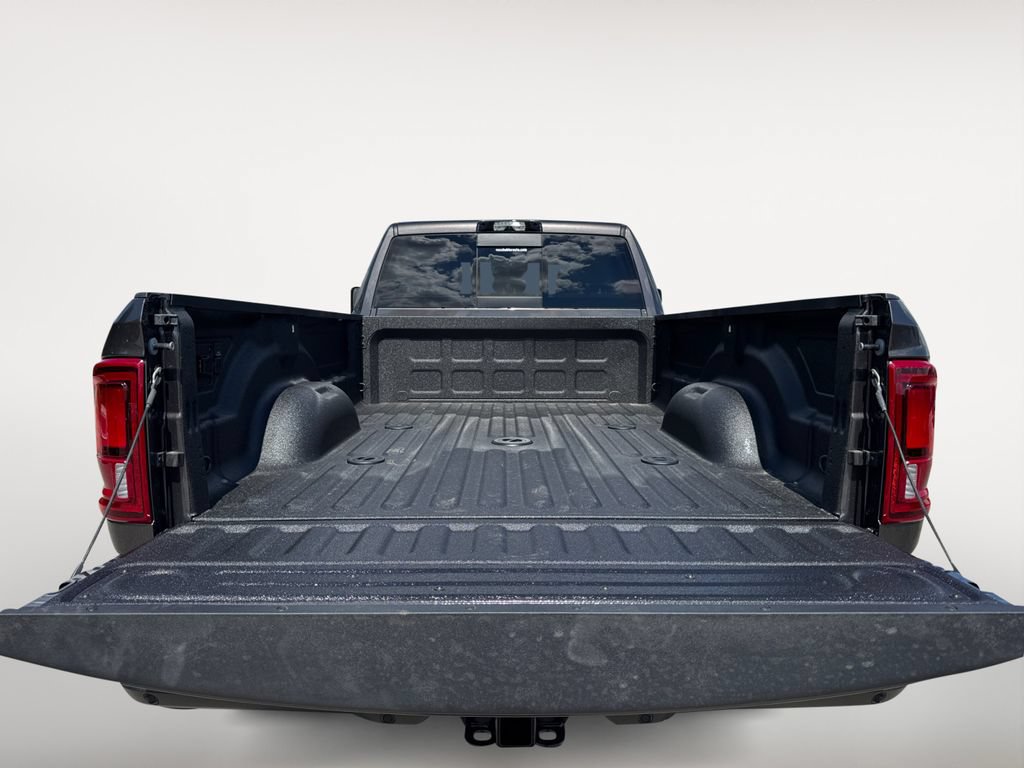 New 2026 RAM 3500 Big Horn AWD/4WD image 5
