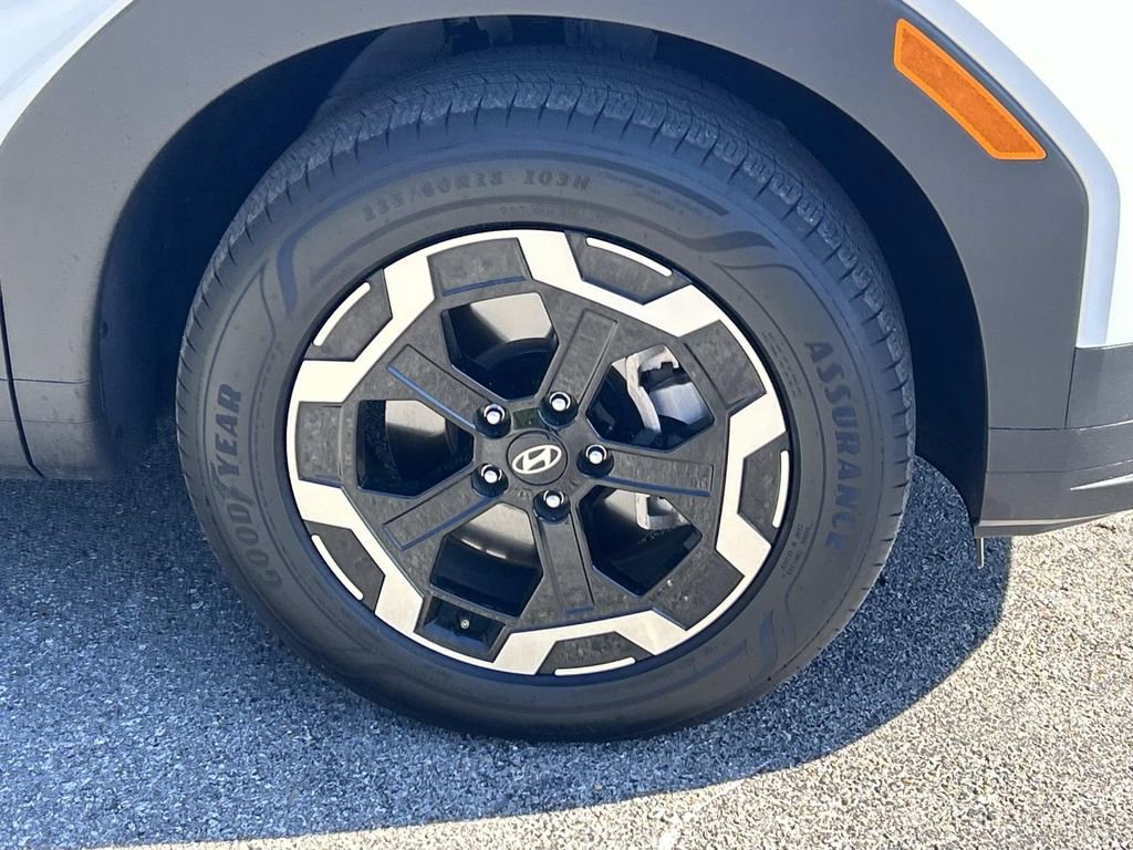 Used 2025 Hyundai Santa Fe SEL image 9