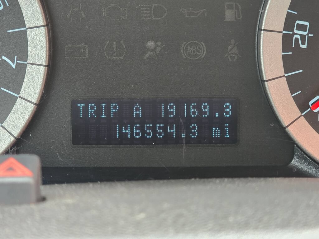 Used 2011 Ford Escape Limited AWD/4WD image 25