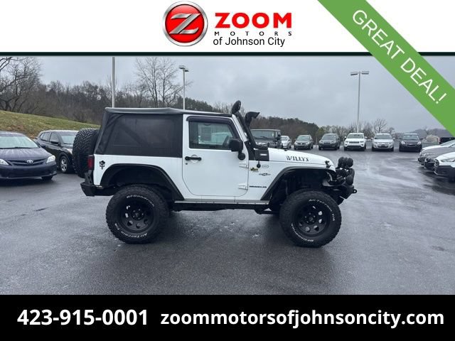 Used 2015 Jeep Wrangler Sport AWD/4WD video 1