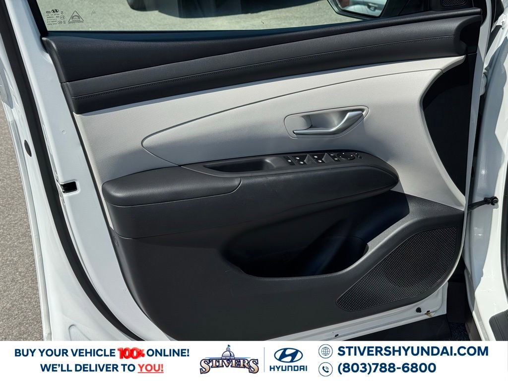 Certified 2025 Hyundai Tucson SE FWD image 24
