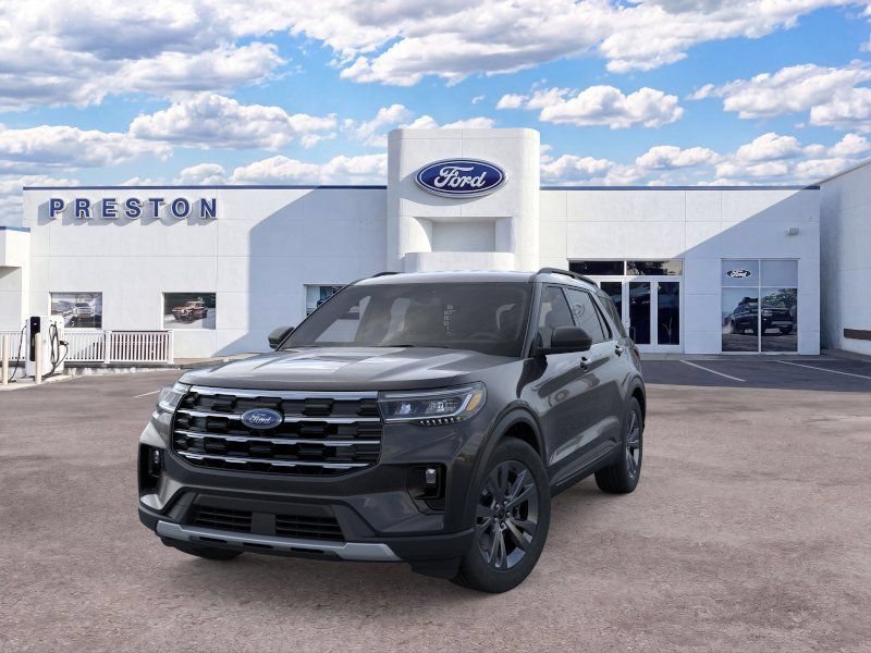 New 2026 Ford Explorer Active w/ Active Comfort Package AWD/4WD image 2